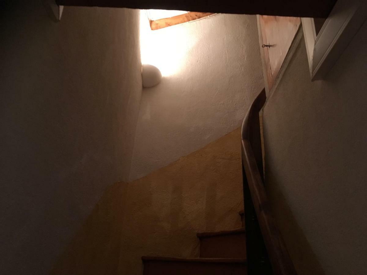 Entre L'Eglise Et La Place Villa Quillan Dış mekan fotoğraf